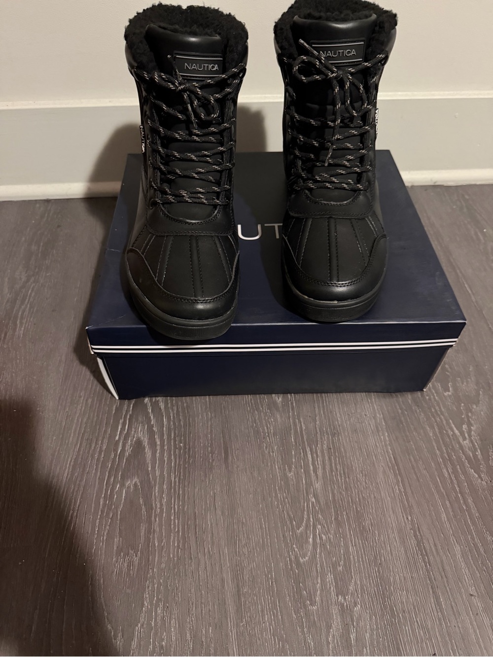 Nautica Men's Black Lace-Up Insulated Winter Boots